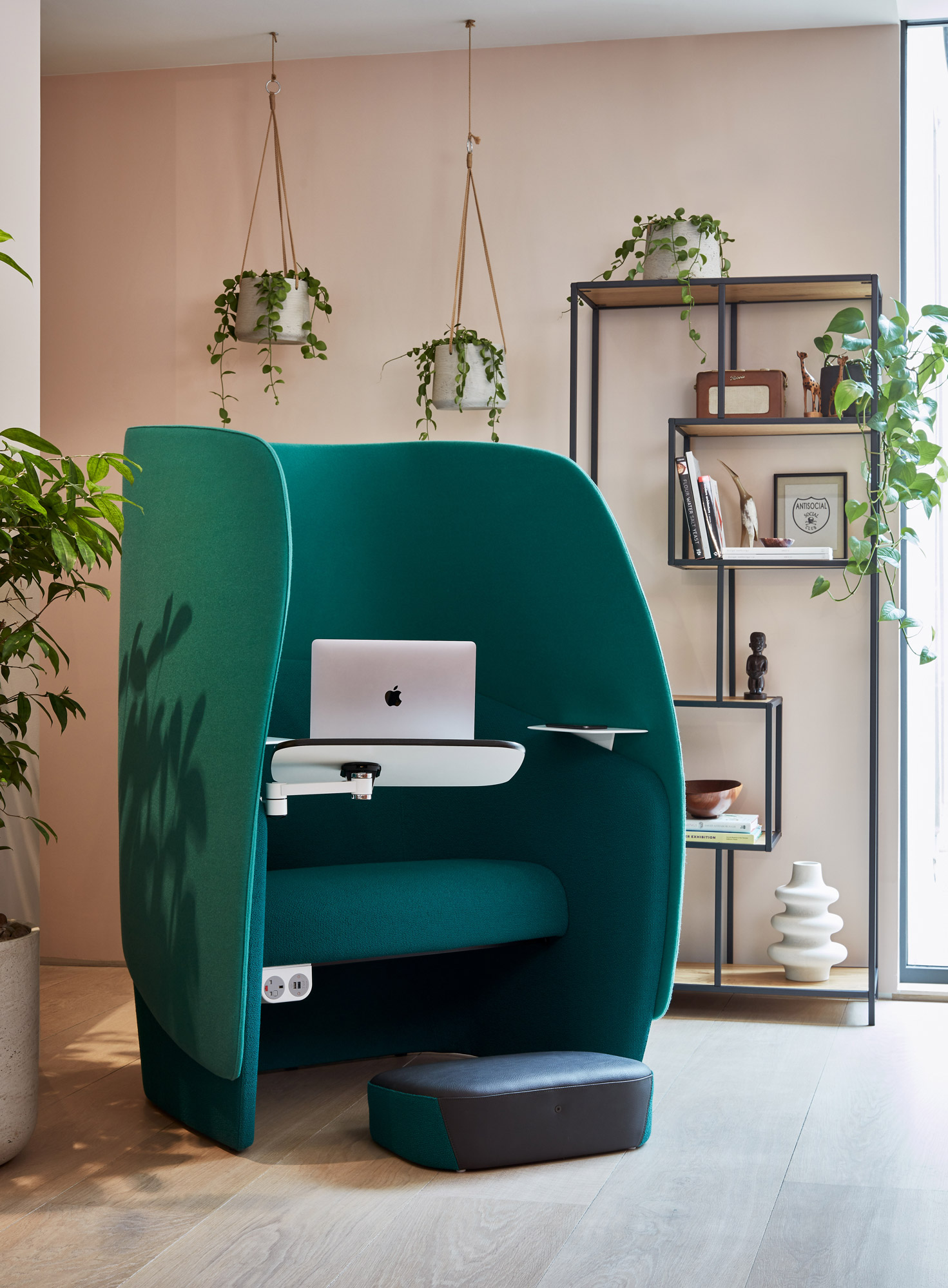 Modern Home Working Pod