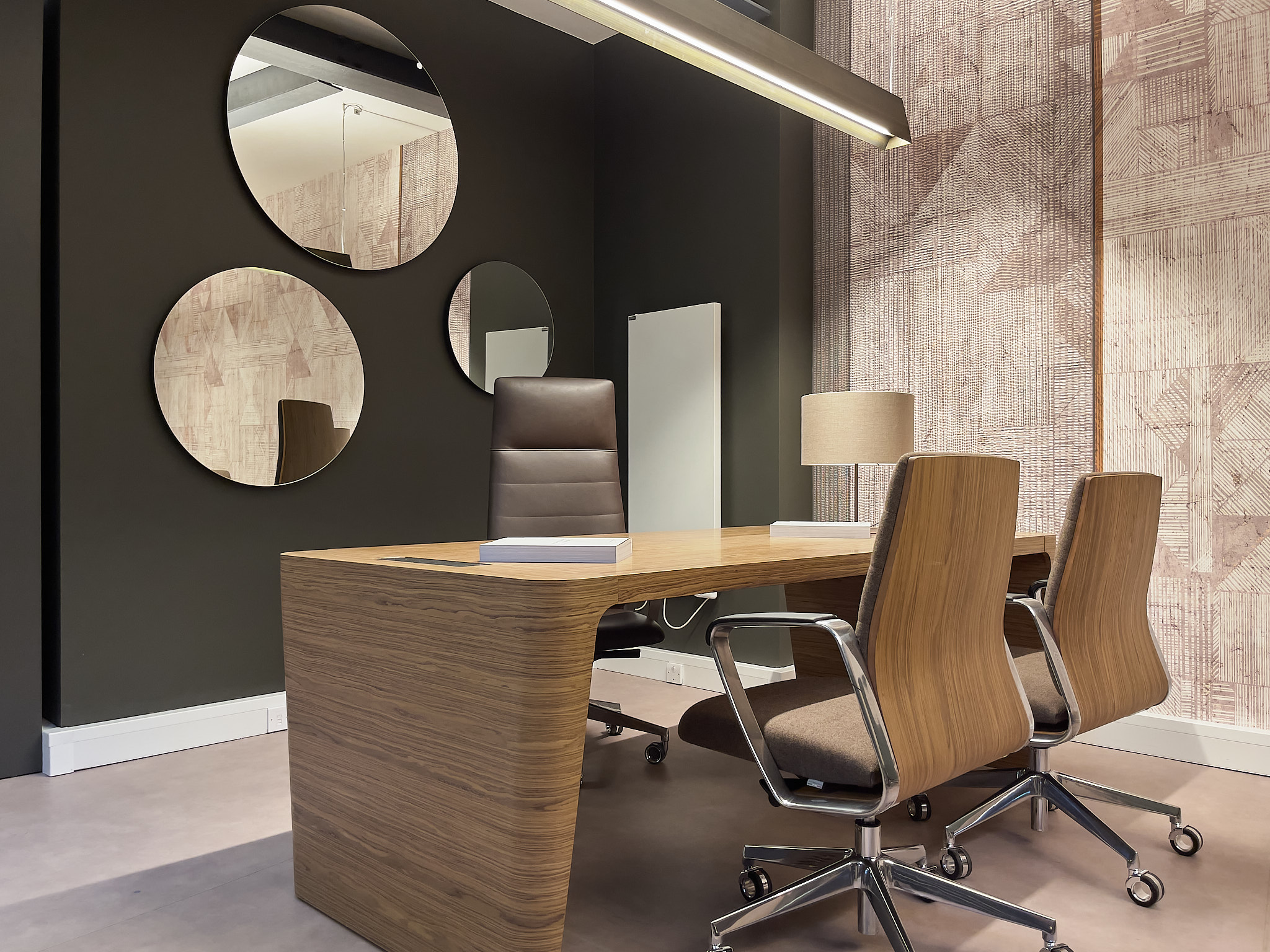 Directors Desking and Seating in a modern setting - District Four Design